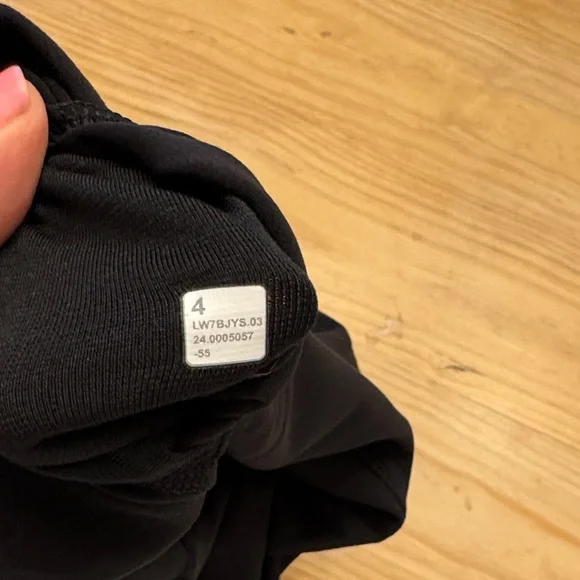 Lululemon Align Shorts - Black Women's High-Waisted Short- Size 4 - Picture 3 of 3